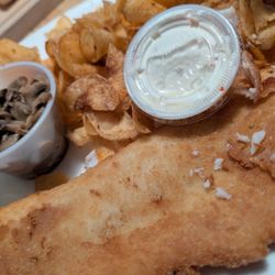 Speedway 805 Grill & Bar - Walley and mushroom and speedway chips