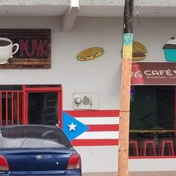 Cafe Puya - Store Front