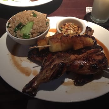Yard House - New American Near Me - Honolulu, Hawaii