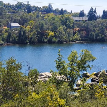 Crawdads on the Lake - Cajun/Creole Near Me - Folsom, California