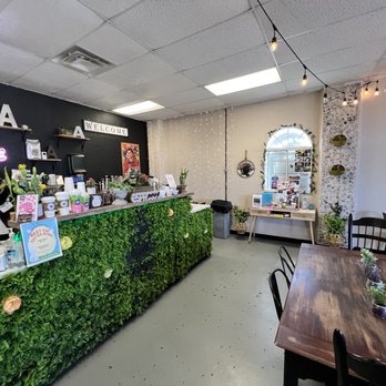 AMBERS COFFEE BAR - Updated November 2025 - 17 Photos - 14026