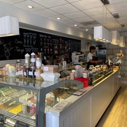 Gelato & Co - The gelato coffee place
