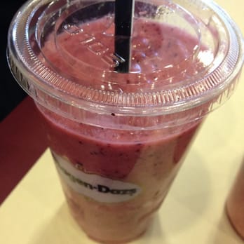 Häagen-Dazs - Wild berry smoothie with raspberry sorbet - Juice Bars & Smoothies Near Me - Livingston, New Jersey Häagen-Dazs - Wild berry smoothie with raspberry sorbet - Juice Bars & Smoothies Near Me - Livingston, New Jersey