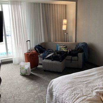 Courtyard by Marriott Montreal Brossard - Sofa - Hotels Near Me - Brossard, Quebec Courtyard by Marriott Montreal Brossard - Sofa - Hotels Near Me - Brossard, Quebec