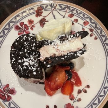 Rathskeller - ice cream sandwich - German Near Me - Elkridge, Maryland