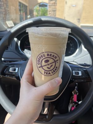 The Coffee Bean & Tea Leaf by null