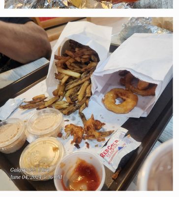 Z Burger Tenleytown by null