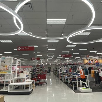 Target - Department Stores Near Me - Alhambra, California
