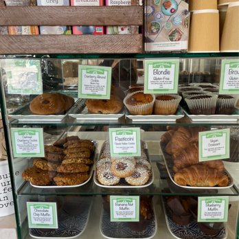 Green Table Cafe - Pastries - Cafes Near Me - Los Angeles, California