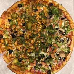Shan Tandoori Pizza - 1/2 Veg Lovers 1/2 Chili Paneer
