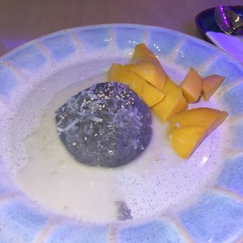 UThai Bistro - Mango sticky rice - Thai Near Me - Woodbury, New York UThai Bistro - Mango sticky rice - Thai Near Me - Woodbury, New York
