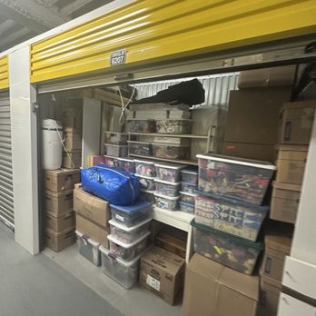 Intense Movers - My expertly packed storage unit thanks to intense movers - Movers Near Me - Brooklyn, New York Intense Movers - My expertly packed storage unit thanks to intense movers - Movers Near Me - Brooklyn, New York