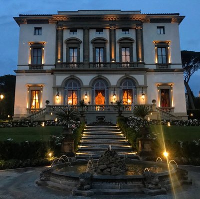 Villa Cora by null