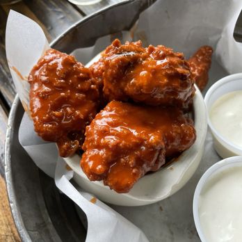 Basshole Brews - Chick Wings - Bars Near Me - Lakehead, California Basshole Brews - Chick Wings - Bars Near Me - Lakehead, California