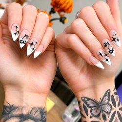 Mega Nail Bar