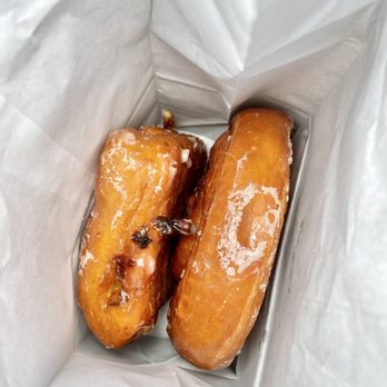 Randy's Donuts - Bear Claw and Cinnamon Roll - Coffee & Tea Near Me - Las Vegas, Nevada Randy's Donuts - Bear Claw and Cinnamon Roll - Coffee & Tea Near Me - Las Vegas, Nevada