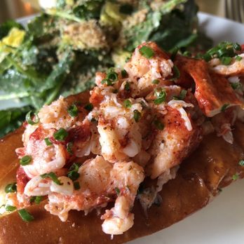 RH Rooftop Restaurant at RH West Palm - Lobster Roll - Wine Bars Near Me - West Palm Beach, Florida