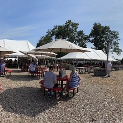Red Barn Cidery - Large covered area and pic tables
