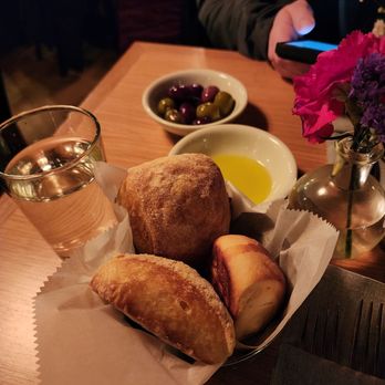 La Rocca Osteria - Bread and olives - Italian Near Me - Montclair, New Jersey