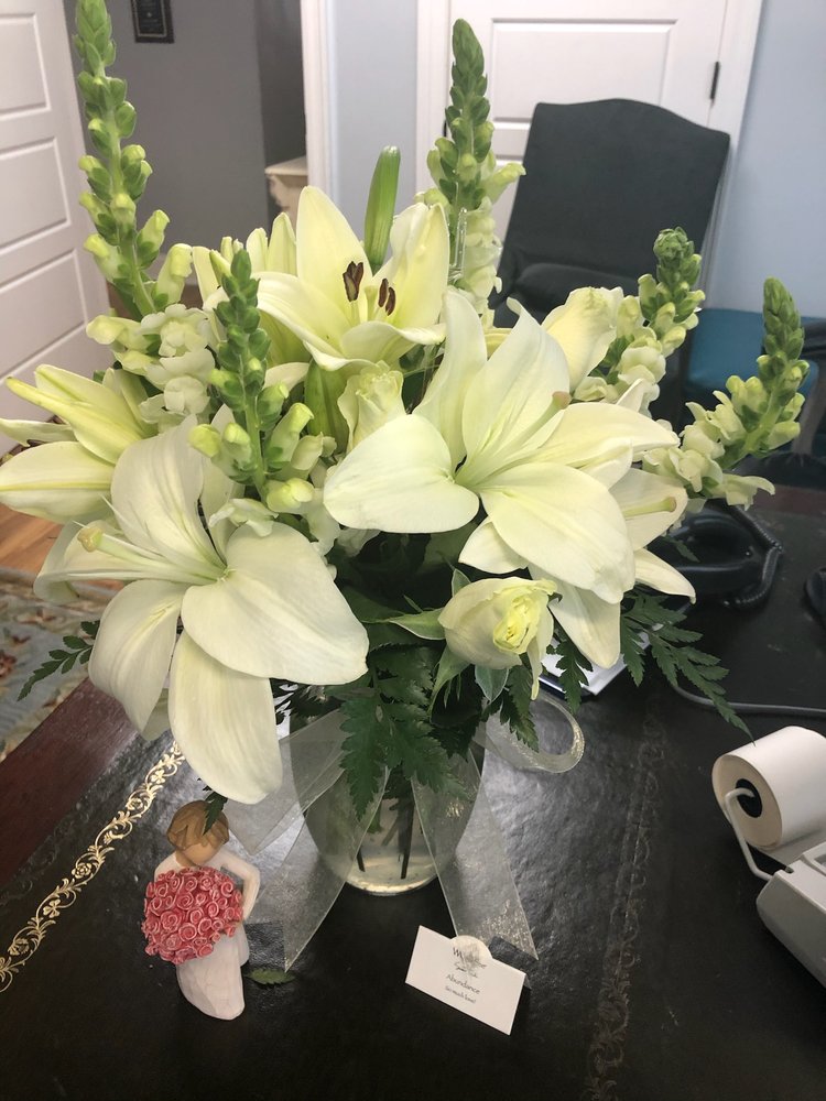 FLOWERS BY JANICE Updated May 2024 11 Photos & 19 Reviews 6609