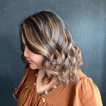 Sassy Stylz By Hannah - Hannah was a good photographer too haha - Hair Stylists Near Me Sassy Stylz By Hannah - Hannah was a good photographer too haha - Hair Stylists Near Me