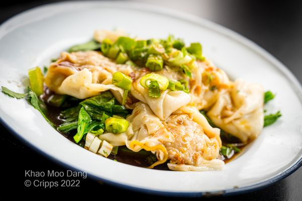 Khao Moo Dang by null