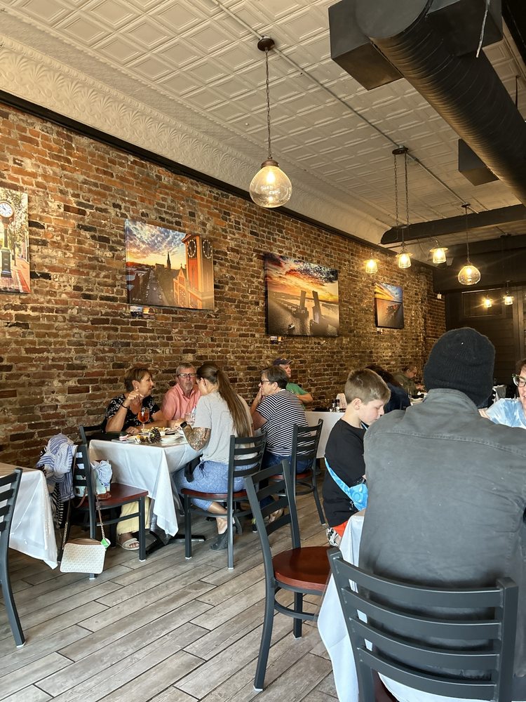 Captain Ratty's Seafood Restaurant