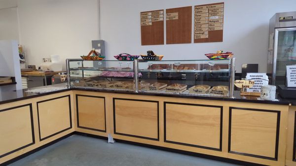 Mamadou's Artisan Bakery by null