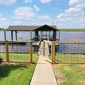 Owens Contracting - Fence - Fences & Gates Near Me - Richmond Hill, Georgia Owens Contracting - Fence - Fences & Gates Near Me - Richmond Hill, Georgia