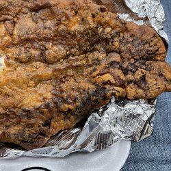 Jam Rock BBQ Jerk - Catfish fried is dirty old burnt oil. Disgusting!