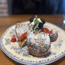 Cecilia - French Toast was cooked perfectly with the right fruits...