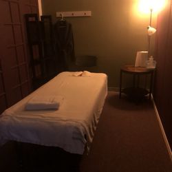 Holiday Massage - Single room