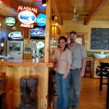 The Bear Bottom Inn - Owner Shanna and Chef Anthony at the Bear Bottom Inn. The best food and beer selection around! - Hotels Near Me - Mackay, Idaho