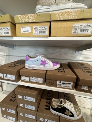 Fleurty Girl French Quarter by null