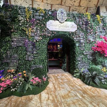 Mohegan Sun - Hotels Near Me - Uncasville, Connecticut Mohegan Sun - Hotels Near Me - Uncasville, Connecticut