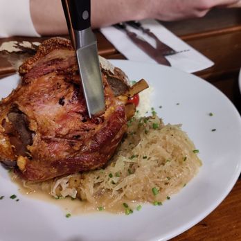Atschel - Schweinshaxe - Hessian Near Me - Frankfurt, HE Atschel - Schweinshaxe - Hessian Near Me - Frankfurt, HE