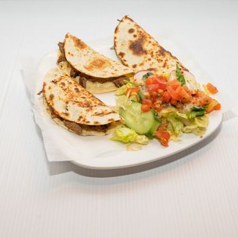 Passion Steak Tacos - Gringa ( Flour Tacos) - Food Trucks Near Me - Lawrence, Massachusetts