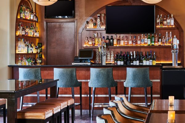 Juniper at Vertex Sky Bar by null