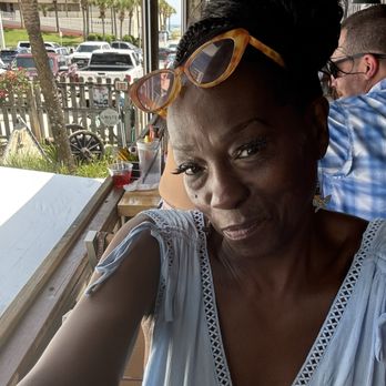 Peg Leg Pete's - Enjoying a Lovely day@Pegs Mother's Day 2026 with my Beautiful Daughter - Seafood Near Me - Pensacola Beach, Florida