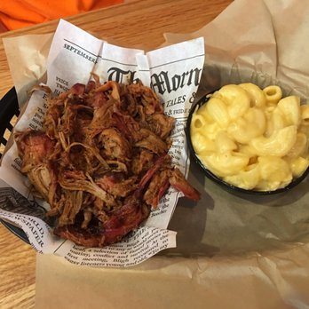 Q Daddy's Pitmaster BBQ - Pulled pork boat with Mac and cheese. - Barbeque Near Me - Smithfield, Virginia Q Daddy's Pitmaster BBQ - Pulled pork boat with Mac and cheese. - Barbeque Near Me - Smithfield, Virginia