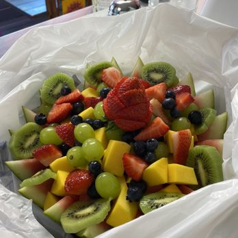 Pinas Locas Quetzally - Desserts Near Me - Paterson, New Jersey Pinas Locas Quetzally - Desserts Near Me - Paterson, New Jersey