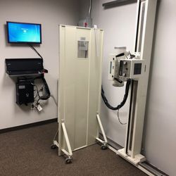 Arizona Pain Relief - X-Ray Room - We offer on site x-rays and review of findings with our medical team.