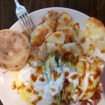 Broken Yolk Cafe - Breakfast & Brunch Near Me - Yuma, Arizona