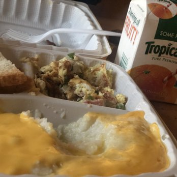 Lenox Fast Food - Western Omelette && Cheese Grits - Fast Food Near Me - New York, New York Lenox Fast Food - Western Omelette && Cheese Grits - Fast Food Near Me - New York, New York