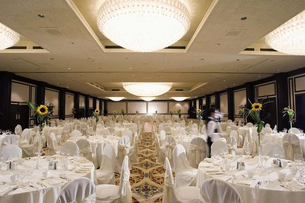 Fairmont Winnipeg by null