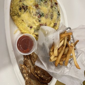 Omelet Bar - Fritatta - Breakfast & Brunch Near Me - Orlando, Florida Omelet Bar - Fritatta - Breakfast & Brunch Near Me - Orlando, Florida