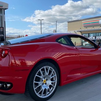 7-Eleven - Ferrari fueling up at pump no.5 - Convenience Stores Near Me - Hillsboro, Oregon 7-Eleven - Ferrari fueling up at pump no.5 - Convenience Stores Near Me - Hillsboro, Oregon