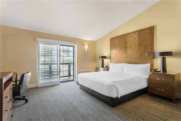 Best Western Plus Stevenson Manor by null