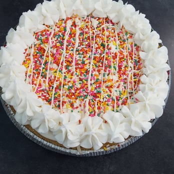 Inside Scoop - Ice Cream Pie - Ice Cream & Frozen Yogurt Near Me - Paris, Maine