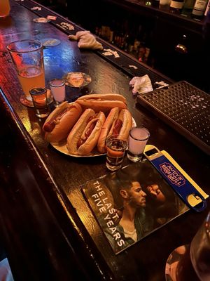 Rudy's Bar & Grill by null